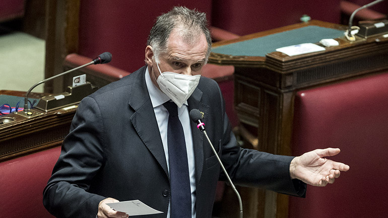 Ιταλία: «Eίμαστε υπέρ των συνεργασιών με την Ελλάδα και την Ισπανία για την τουριστική περίοδο»